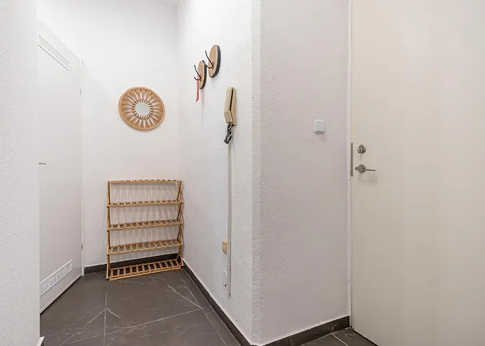 Appartamento Charming 2Br Ap112 *